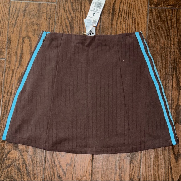 Adidas Brown Skirt with Blue Accent - Picture 3 of 7